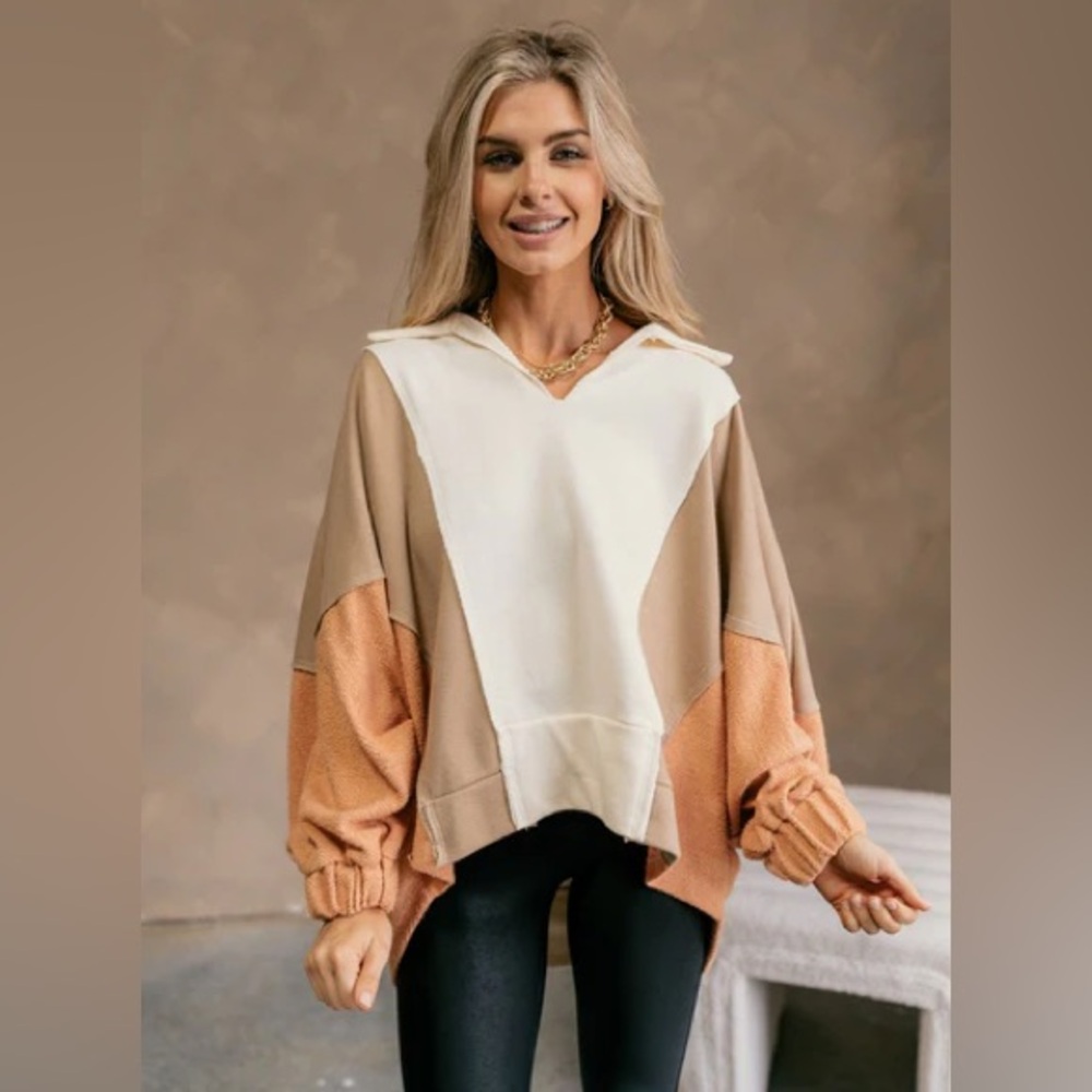 Vici Colorblock V-Neck Pullover Sweater in Cream, Tan, Peach